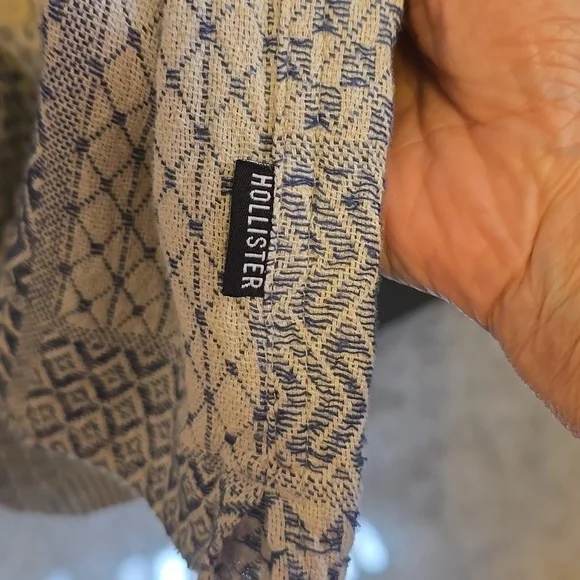 HOLLISTER Unique Mens Shirt - Picture 5 of 5